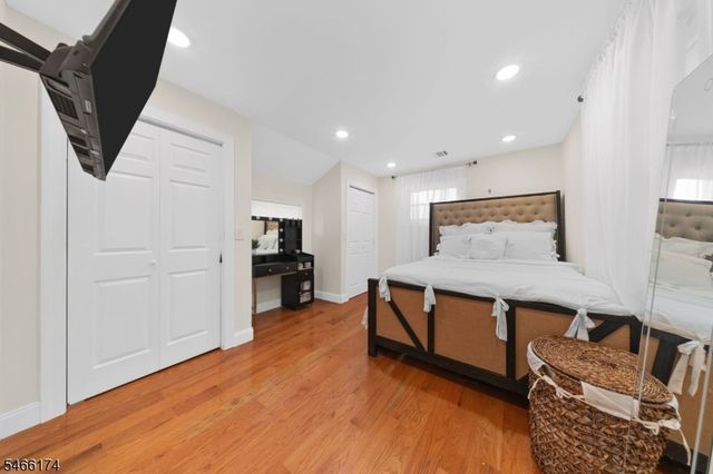 6 Hoover Rd, Jefferson Twp., NJ 07438