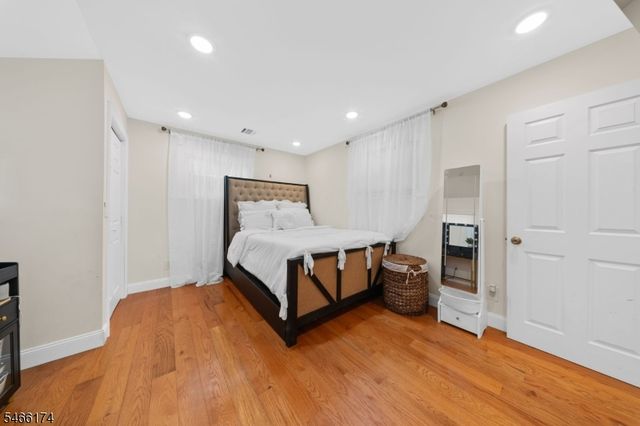 6 Hoover Rd, Jefferson Twp., NJ 07438