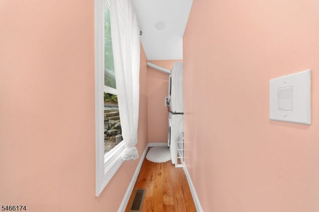 6 Hoover Rd, Jefferson Twp., NJ 07438