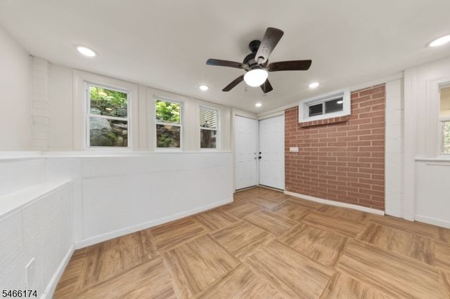 6 Hoover Rd, Jefferson Twp., NJ 07438