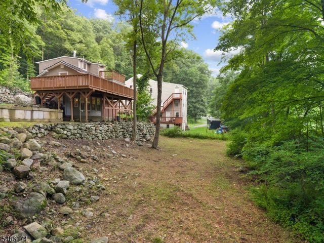 6 Hoover Rd, Jefferson Twp., NJ 07438