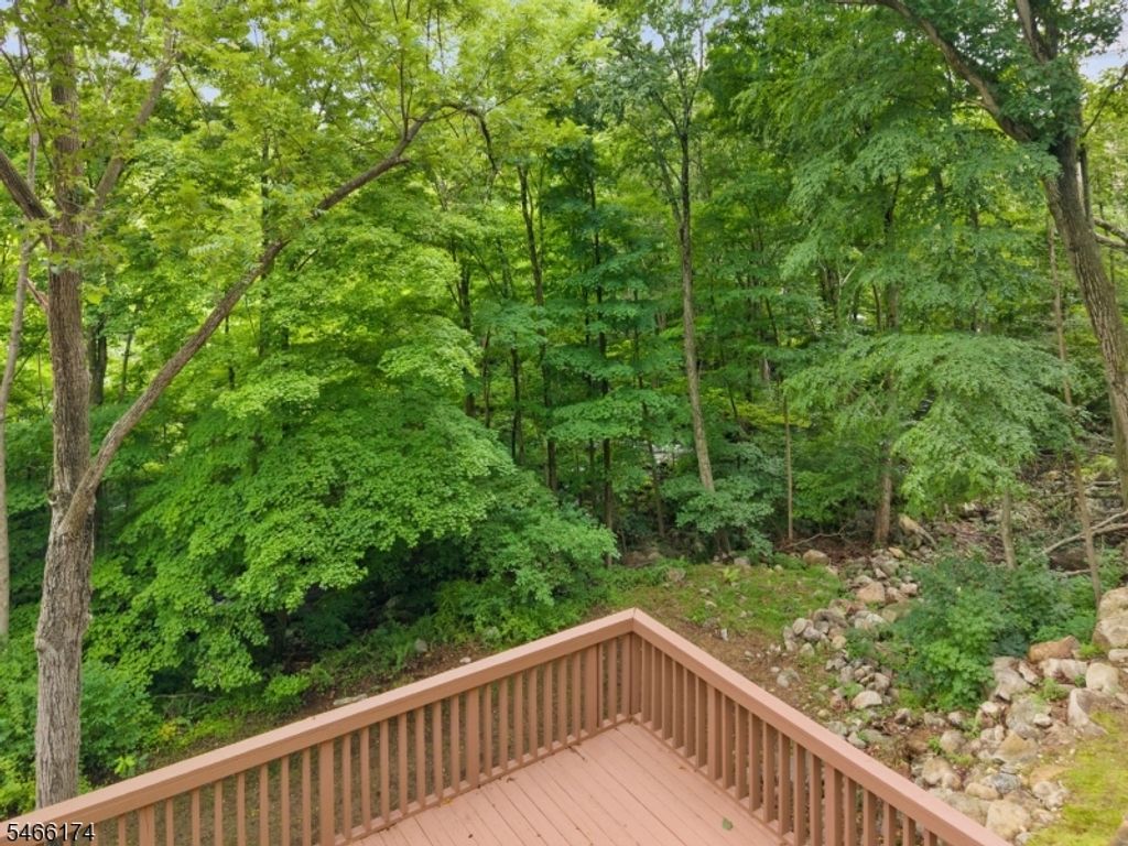 6 Hoover Rd, Jefferson Twp., NJ 07438 — photo 5