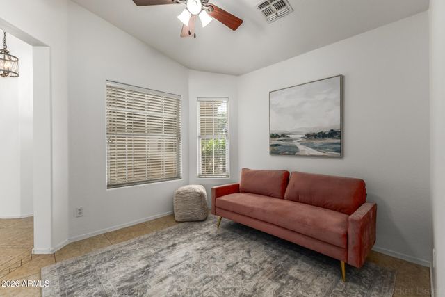 1322 E HARWELL Road, Phoenix, AZ 85042