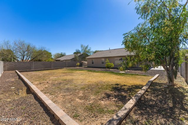 1322 E HARWELL Road, Phoenix, AZ 85042