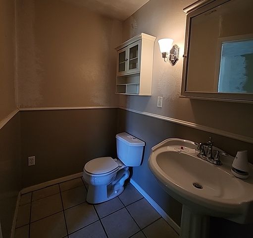440 Wildwood Lane, Burleson, TX 76028