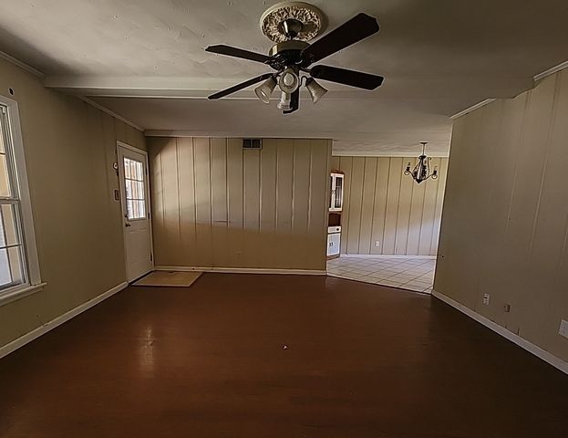 440 Wildwood Lane, Burleson, TX 76028