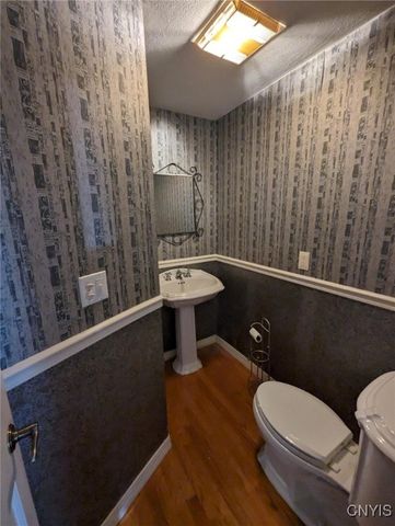 1246 James Street, Syracuse, NY 13203
