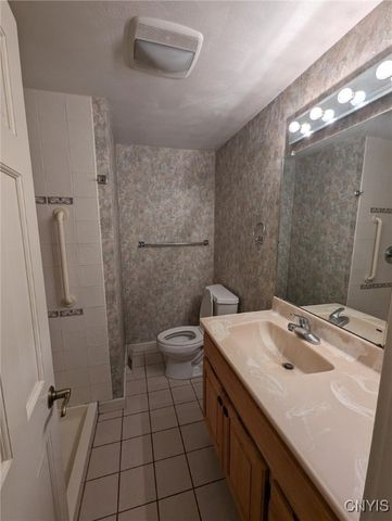 1246 James Street, Syracuse, NY 13203