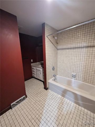 1246 James Street, Syracuse, NY 13203