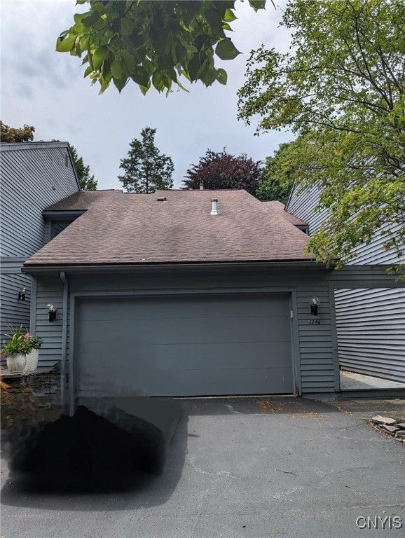 1246 James Street, Syracuse, NY 13203