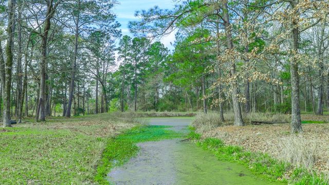 9139 N State Highway 94, Groveton, TX 75845