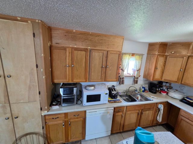 92 Liberty Valley Road, Bald Knob, AR 72010