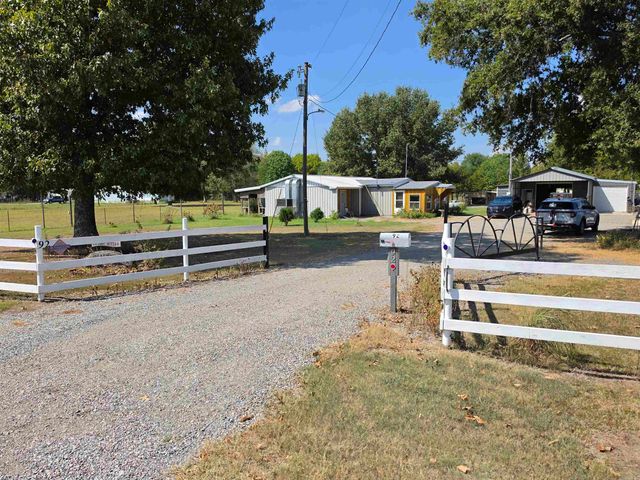 92 Liberty Valley Road, Bald Knob, AR 72010