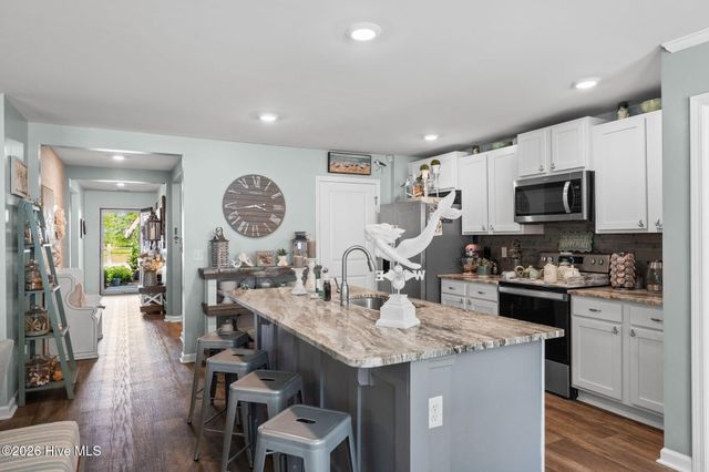 405 Red Fox Street NW, Shallotte, NC 28470