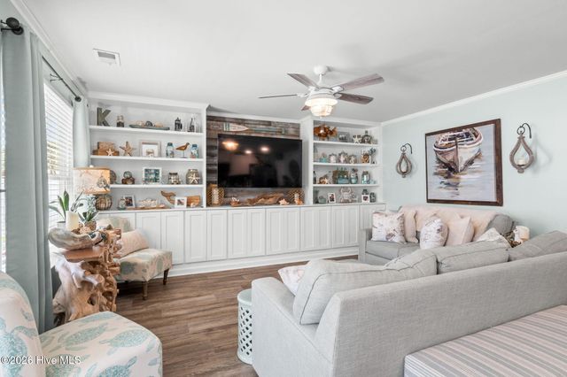 405 Red Fox Street NW, Shallotte, NC 28470
