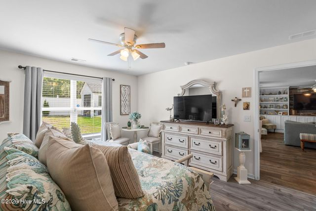405 Red Fox Street NW, Shallotte, NC 28470