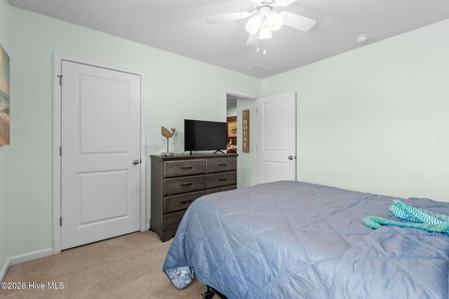 405 Red Fox Street NW, Shallotte, NC 28470