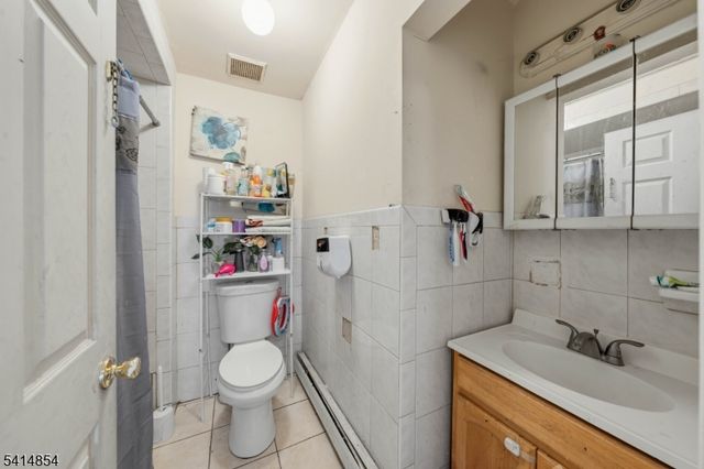 812 George St, Plainfield City, NJ 07062