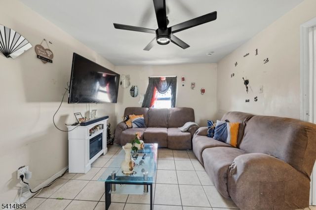 812 George St, Plainfield City, NJ 07062