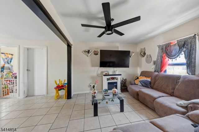 812 George St, Plainfield City, NJ 07062