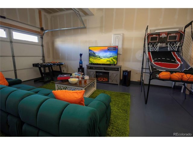 5305 E 63rd Pl, Commerce City, CO 80022