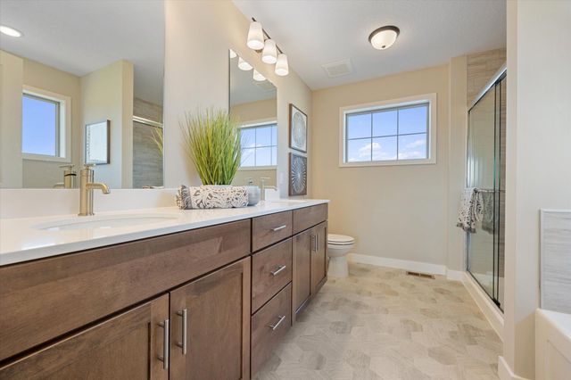 8395 159st Street, Savage, MN 55372