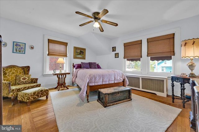 1911 MAHANTONGO ST, Pottsville, PA 17901