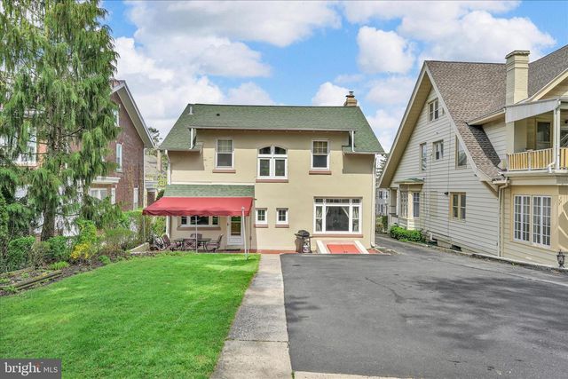 1911 MAHANTONGO ST, Pottsville, PA 17901