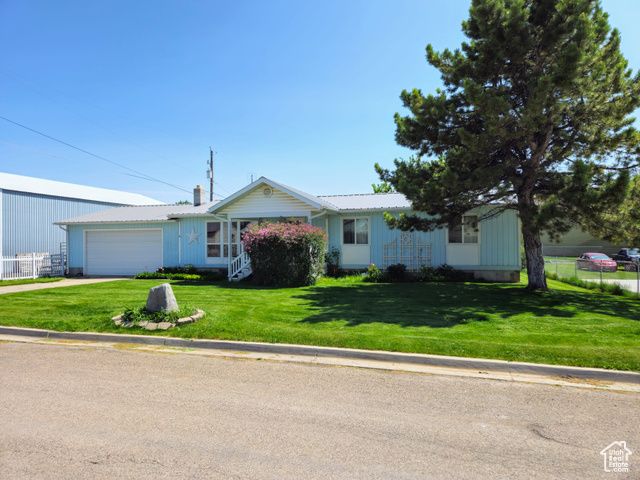 719 ADAMS ST, Montpelier, ID 83254