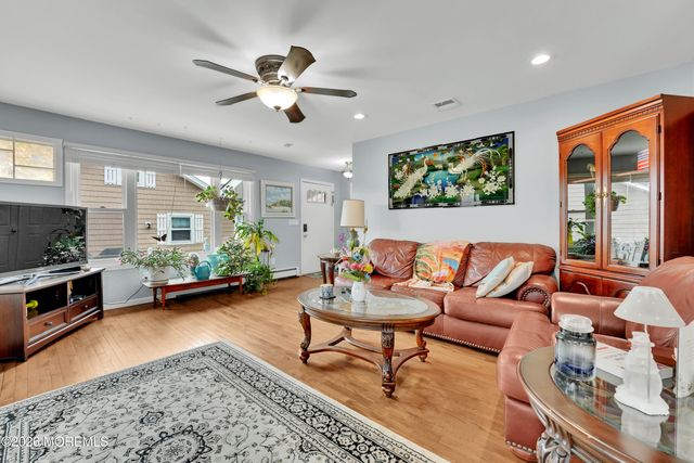1126 Willoughby Lane, Point Pleasant, NJ 08742