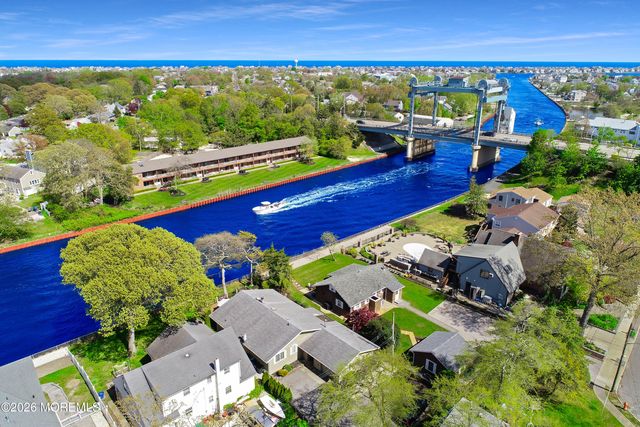 1126 Willoughby Lane, Point Pleasant, NJ 08742