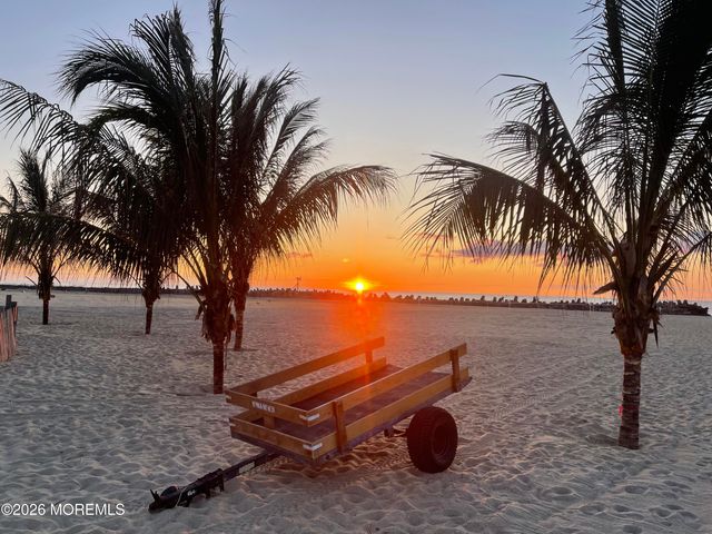 1126 Willoughby Lane, Point Pleasant, NJ 08742