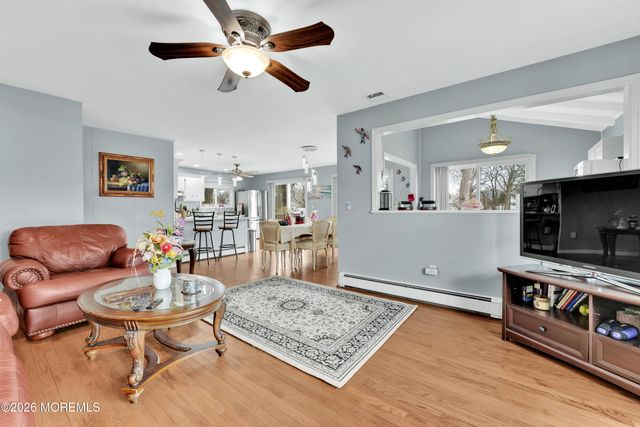 1126 Willoughby Lane, Point Pleasant, NJ 08742
