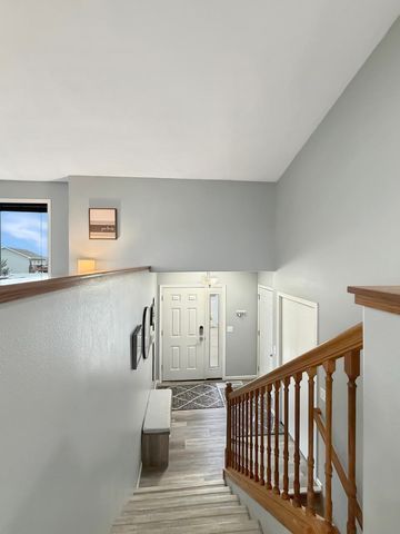 3208 11th St. SE, Minot, ND 58701