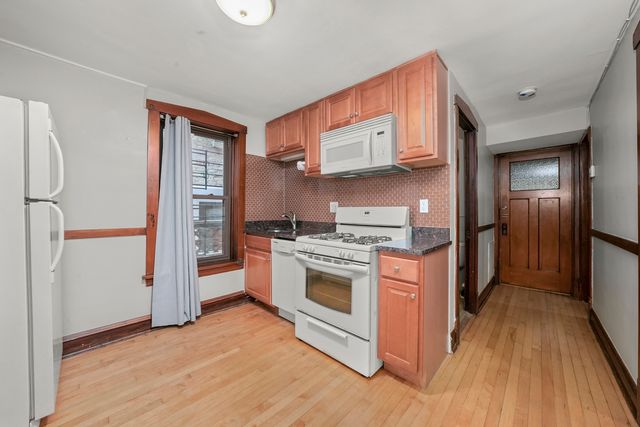 2026 W Charleston Avenue G, Chicago, IL 60647