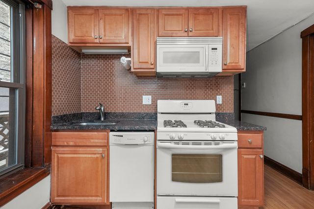 2026 W Charleston Avenue G, Chicago, IL 60647