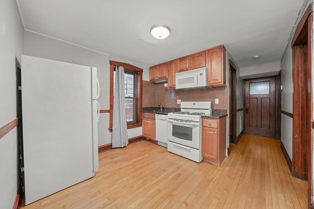2026 W Charleston Avenue G, Chicago, IL 60647