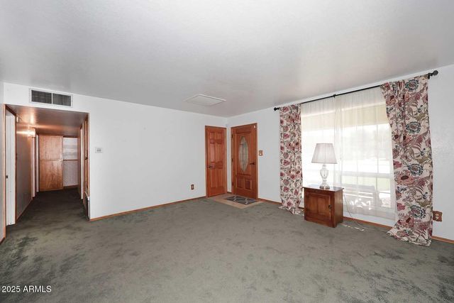 3412 W BUTLER Drive, Phoenix, AZ 85051