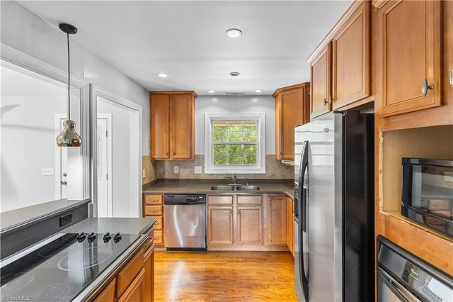 242 Hasty School Road, Thomasville, NC 27360