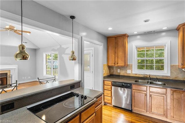 242 Hasty School Road, Thomasville, NC 27360