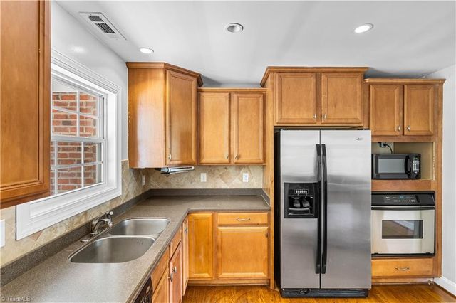 242 Hasty School Road, Thomasville, NC 27360