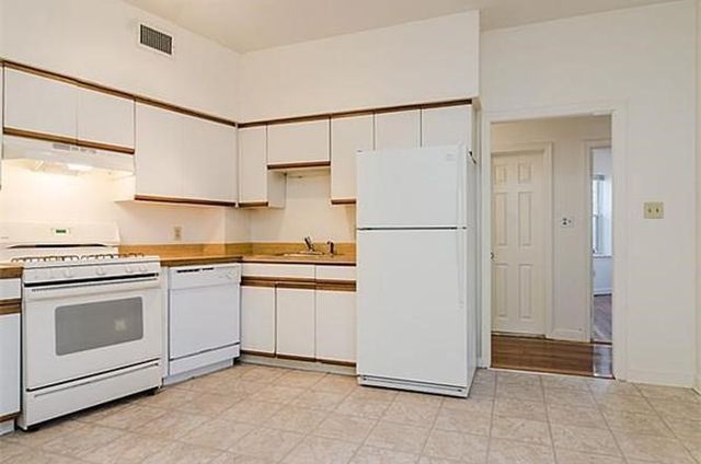 153 Chiswick Rd 2, Boston, MA 02135