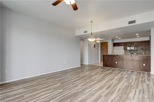 8255 South Las Vegas Boulevard 315, Las Vegas, NV 89123