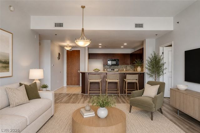 8255 South Las Vegas Boulevard 315, Las Vegas, NV 89123