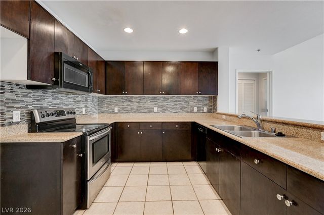 8255 South Las Vegas Boulevard 315, Las Vegas, NV 89123