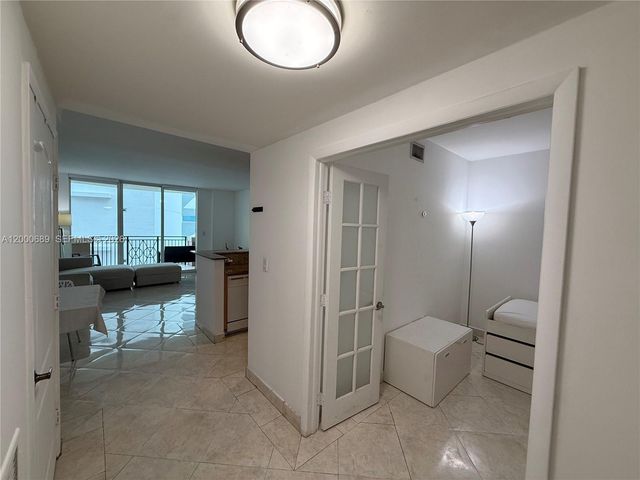 17555 Atlantic Blvd 1103, Sunny Isles Beach, FL 33160