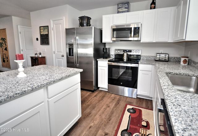 1521 Spring Meadow Drive, Shallotte, NC 28470