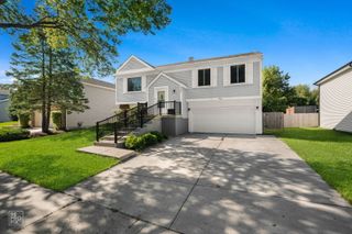 785 W Appletree Lane, Bartlett, IL 60103