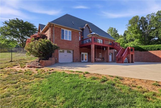 4250 Dodgetown Road, Walnut Cove, NC 27052