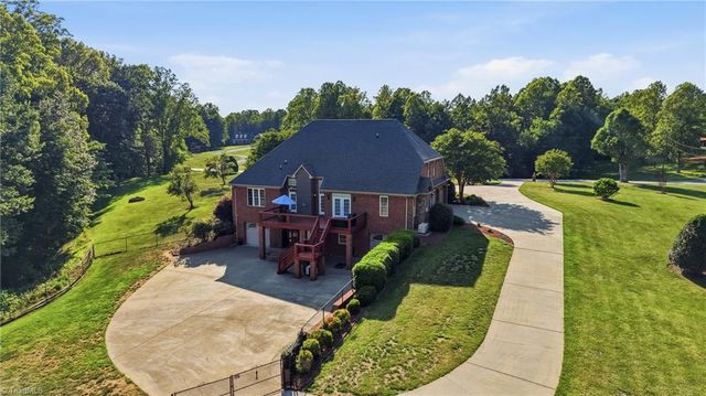 4250 Dodgetown Road, Walnut Cove, NC 27052